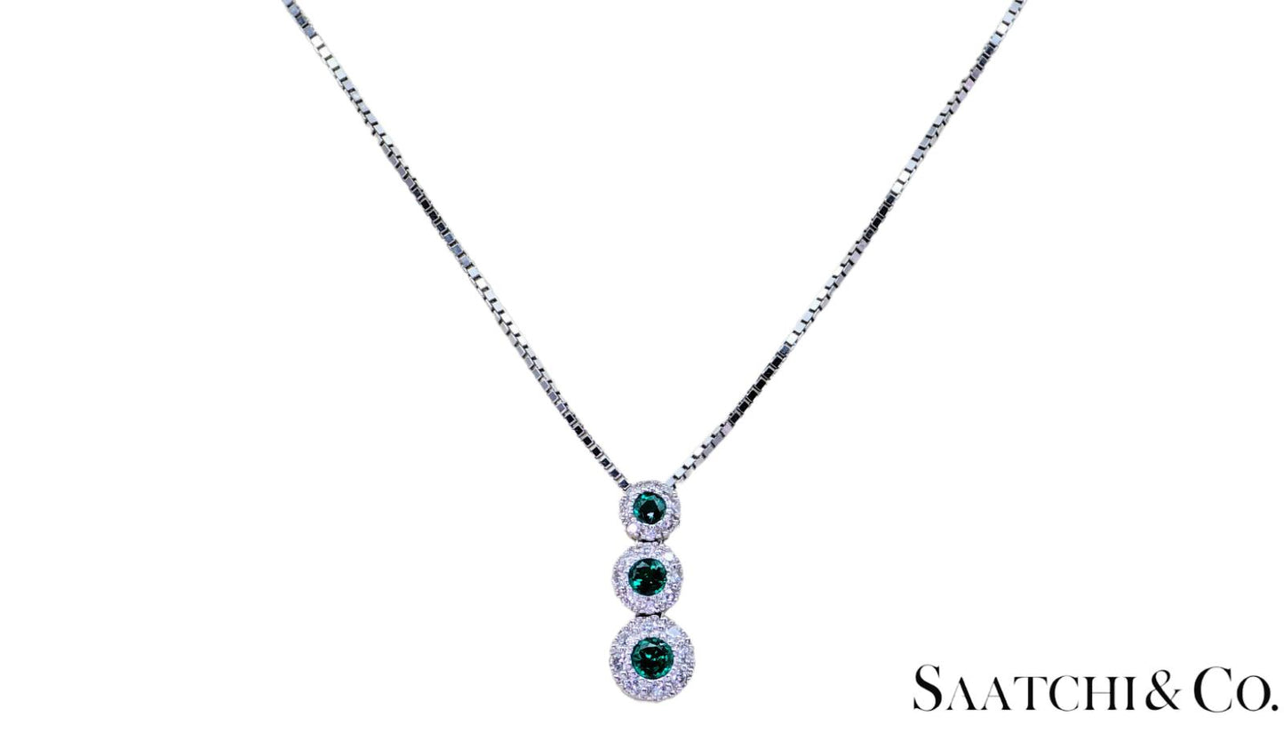 14K (585) White Gold Natural Diamond & Emerald Pendant With Chain