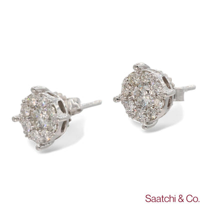 14k (585) White Gold Round Cut Diamond Cluster Stud Earrings