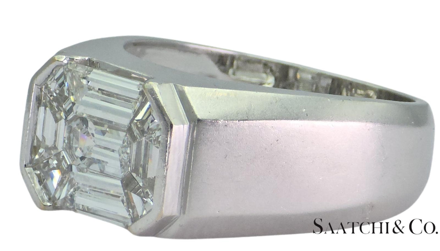 18K(750) White Gold -  LAB Created Diamond Illusion Setting Emerald Shape: Ring