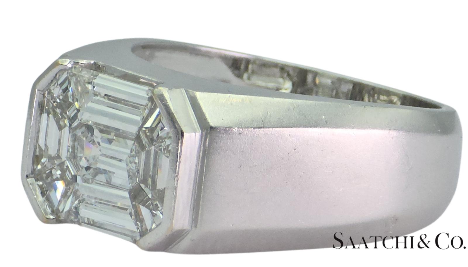 18K(750) White Gold -  LAB Created Diamond Illusion Setting Emerald Shape: Ring