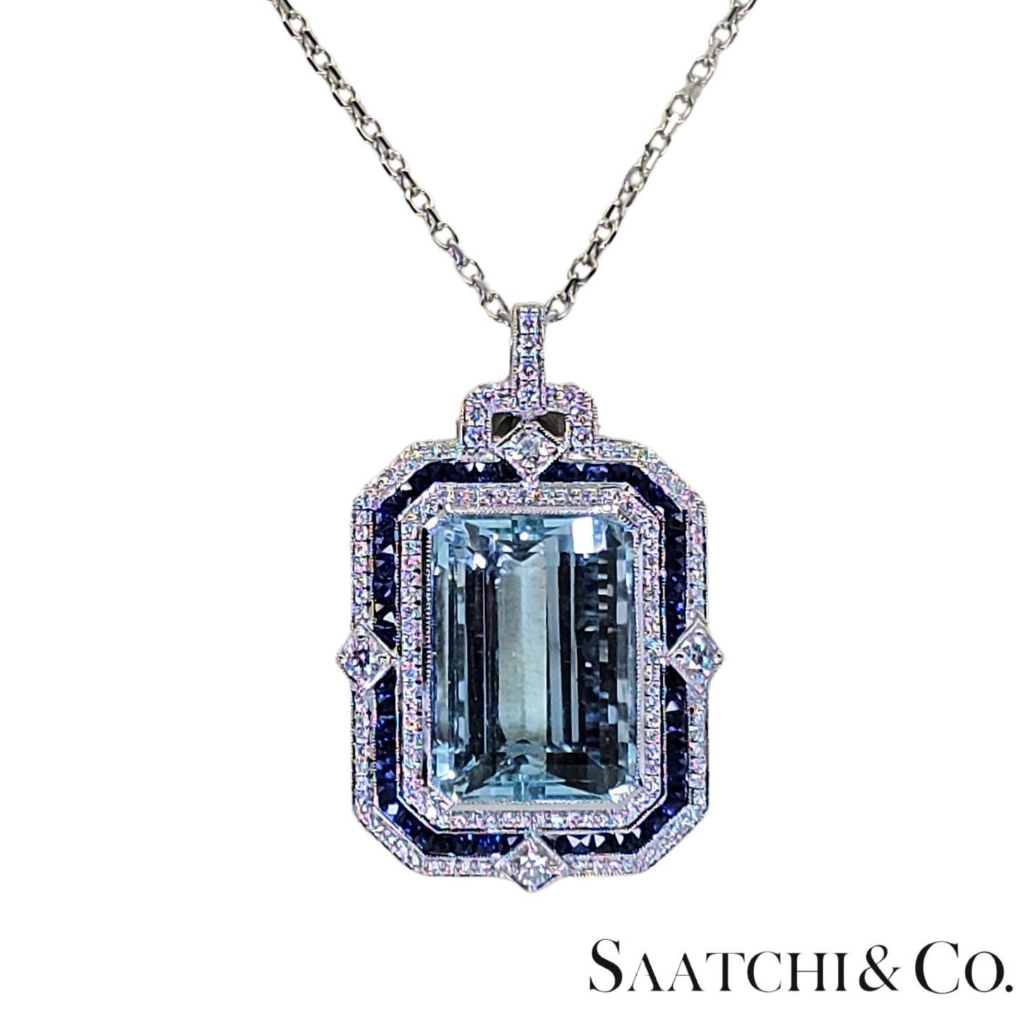 18K (750) White Gold - Natural : Aquamarine Stone, Diamond And Sapphire Pendant