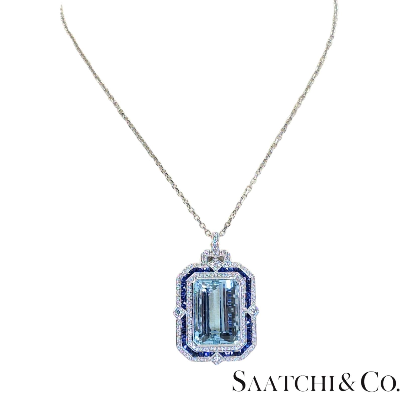 18K (750) White Gold - Natural : Aquamarine Stone, Diamond And Sapphire Pendant