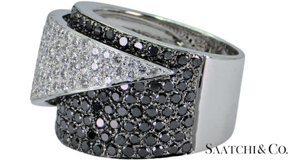 18K (750) White Gold - Natural Round Cut Black and White Diamond : Ring