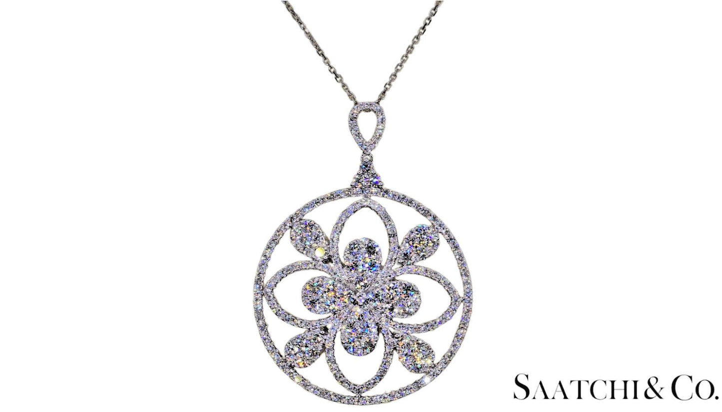 18K (750) White Gold Natural Brilliant Cut VVS Diamond: Pendant With Chain