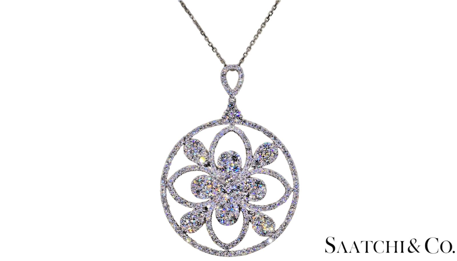 18K (750) White Gold Natural Brilliant Cut VVS Diamond: Pendant With Chain