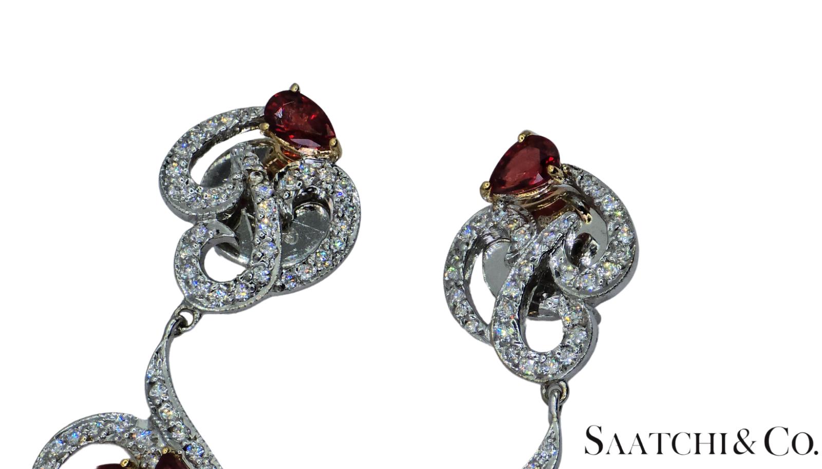 18K (750) White Gold Natural Brilliant Cut VVS Diamond & Ruby: Earrings