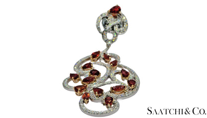 18K (750) White Gold Natural Brilliant Cut VVS Diamond & Ruby: Earrings