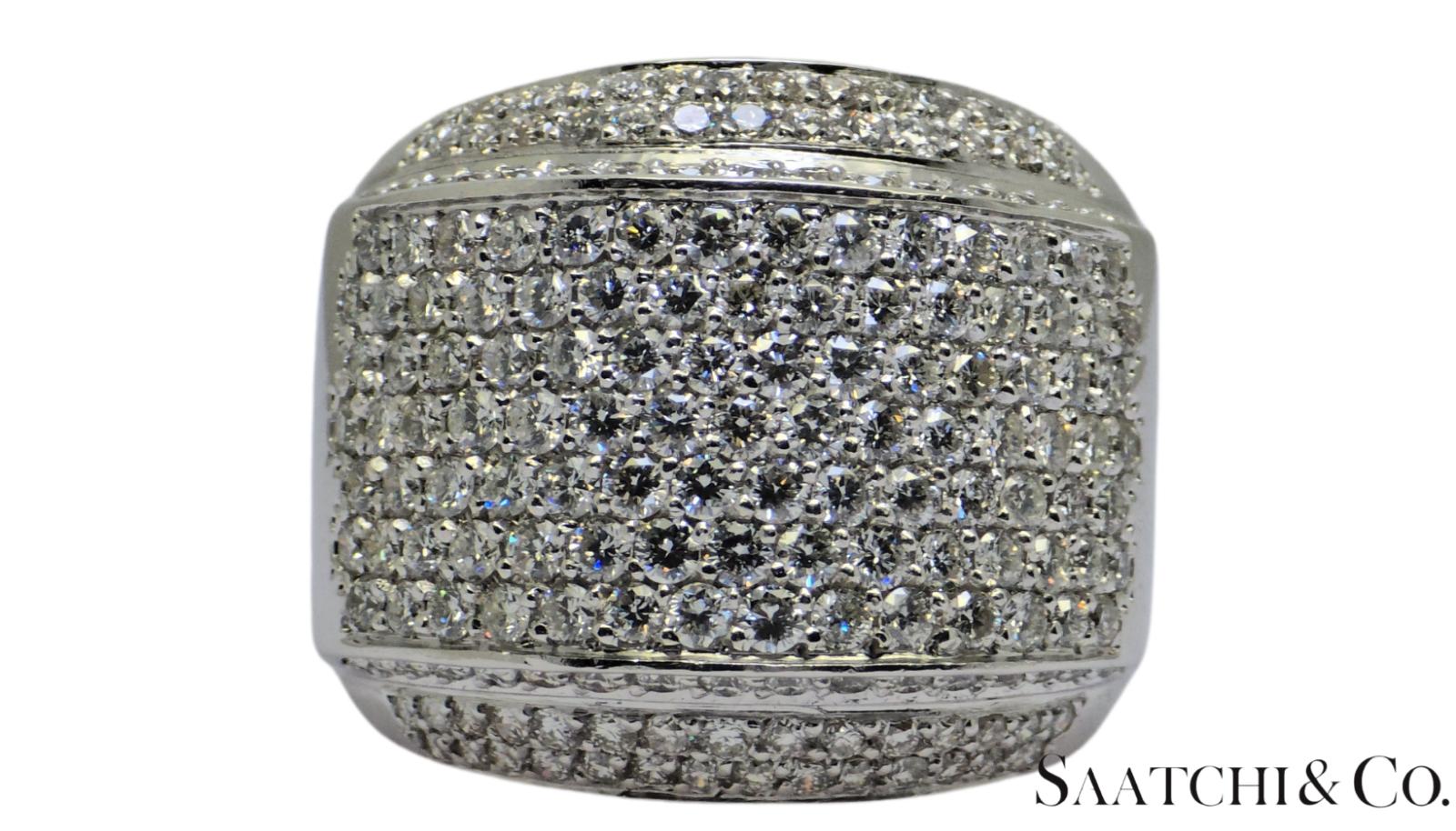 18K (750) White Gold Natural F-G Diamond Color Ring Size 8