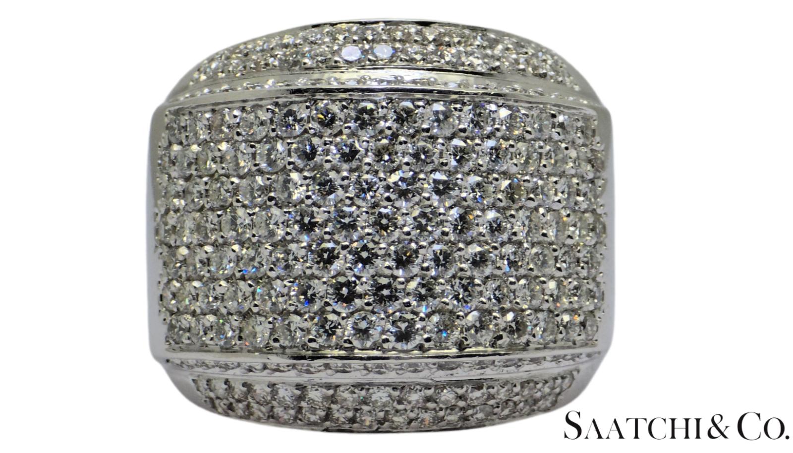 18K (750) White Gold Natural F-G Diamond Color Ring Size 8