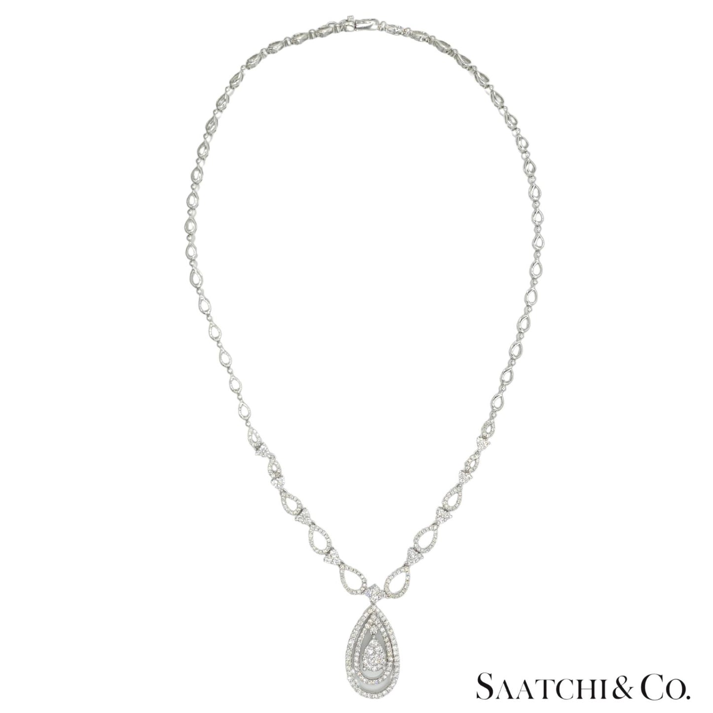 18K (750) White Gold and Natural Diamond Drop Pearl Shape Necklace