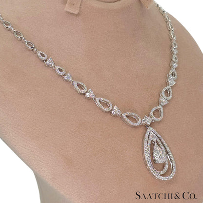 18K (750) White Gold and Natural Diamond Drop Pearl Shape Necklace