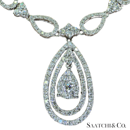 18K (750) White Gold and Natural Diamond Drop Pearl Shape Necklace