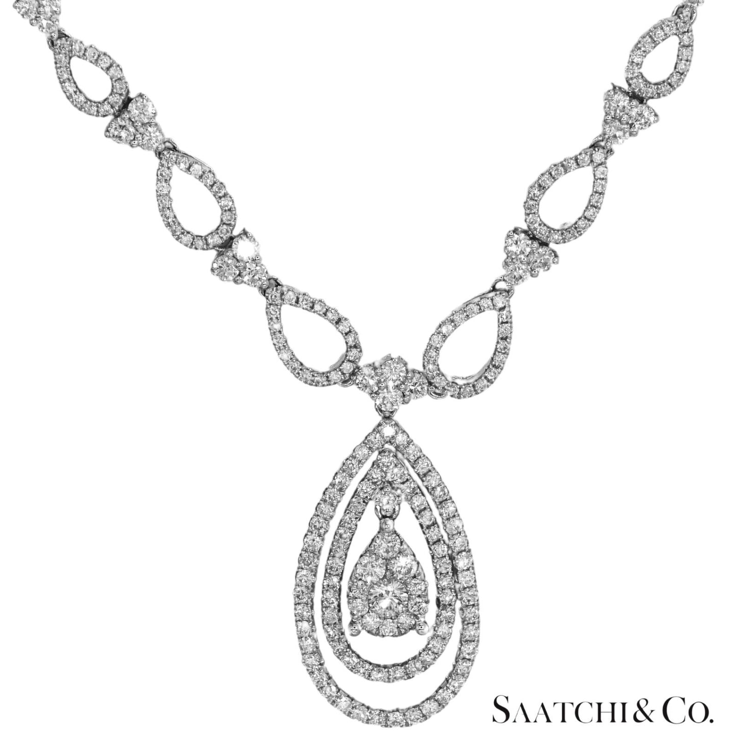 18K (750) White Gold and Natural Diamond Drop Pearl Shape Necklace