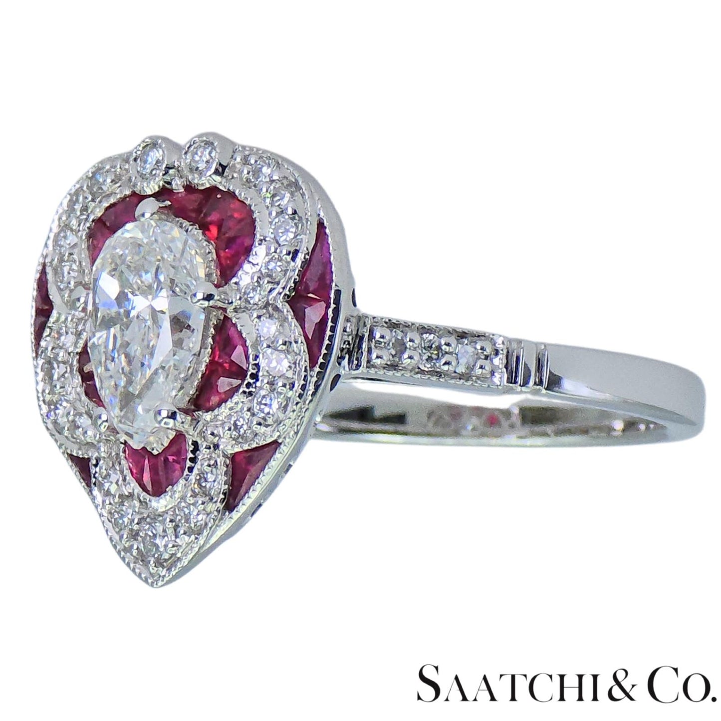 18k (750) White Gold - Pear Shape Ring: Natural Diamond and Ruby