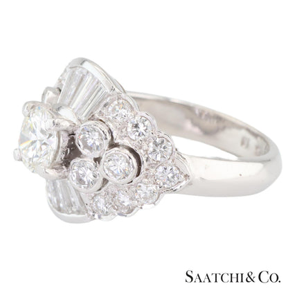 18k (750) White Gold  Natural White Diamond Cocktail Ring