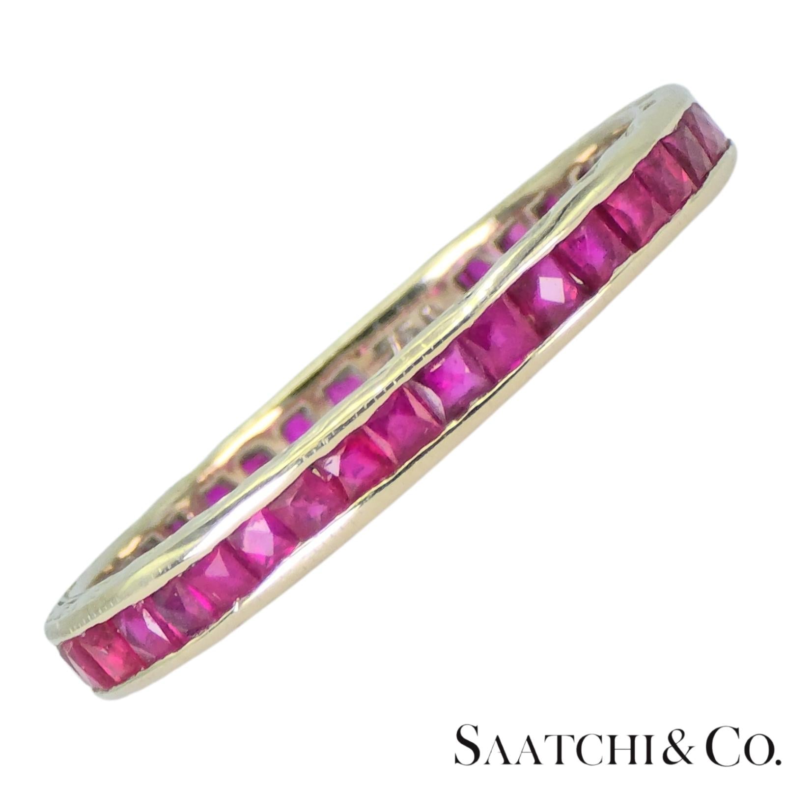 18k (750) White Gold Ruby Wedding Band Engraved, Size 6.5