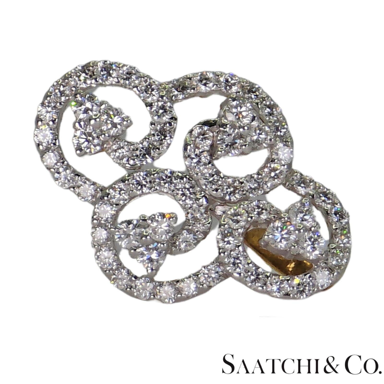 18k (750) White and Yellow Gold Natural Diamond Brooch / Pin