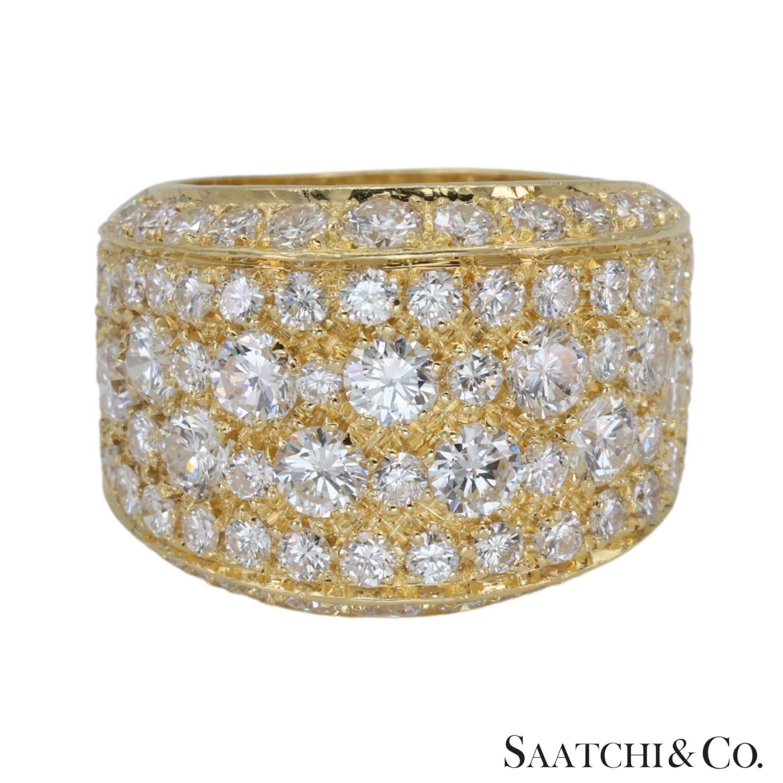 18k (750) Yellow Gold Natural 4.50 Ct Diamond Cocktail Ring
