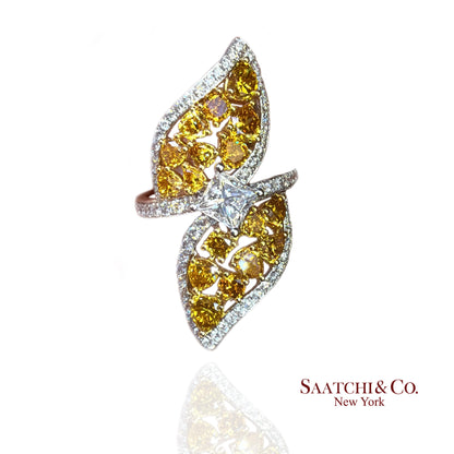 18k (750) Yellow Gold Natural Fancy Yellow Diamond Ring