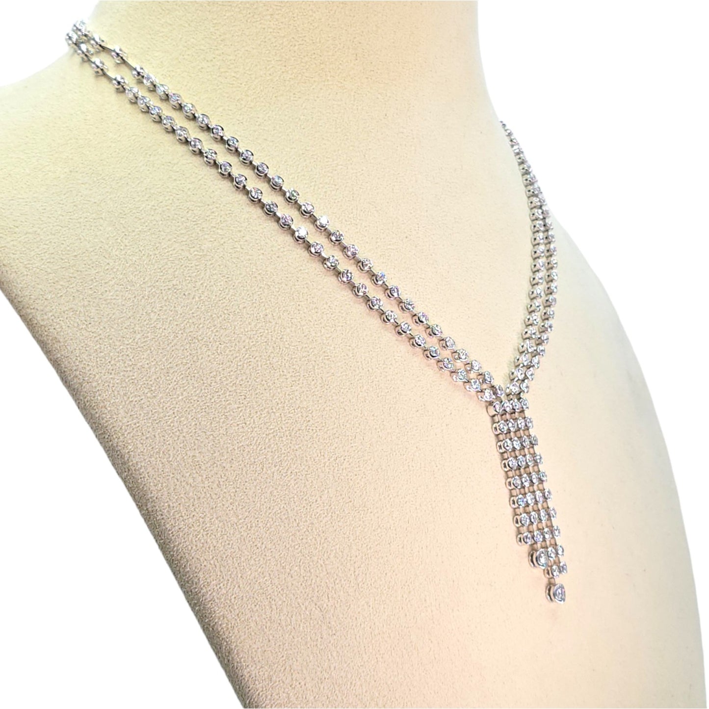 Stunning Double Row Tennis Necklace - 18K (750) White Gold Natural VVS Diamond