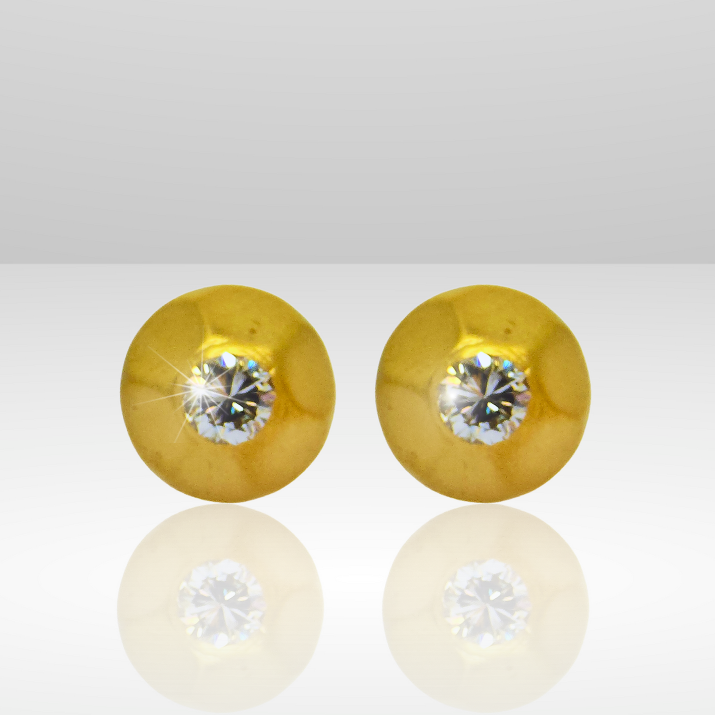 Antonio Bernardo 18K (750) Yellow Gold - Natural Round VVS-VS Diamond: Womens Earrings