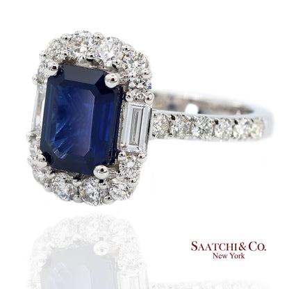 Exquisite 18K (750) White Gold Royal Blue Sapphire and Natural Diamond Ring