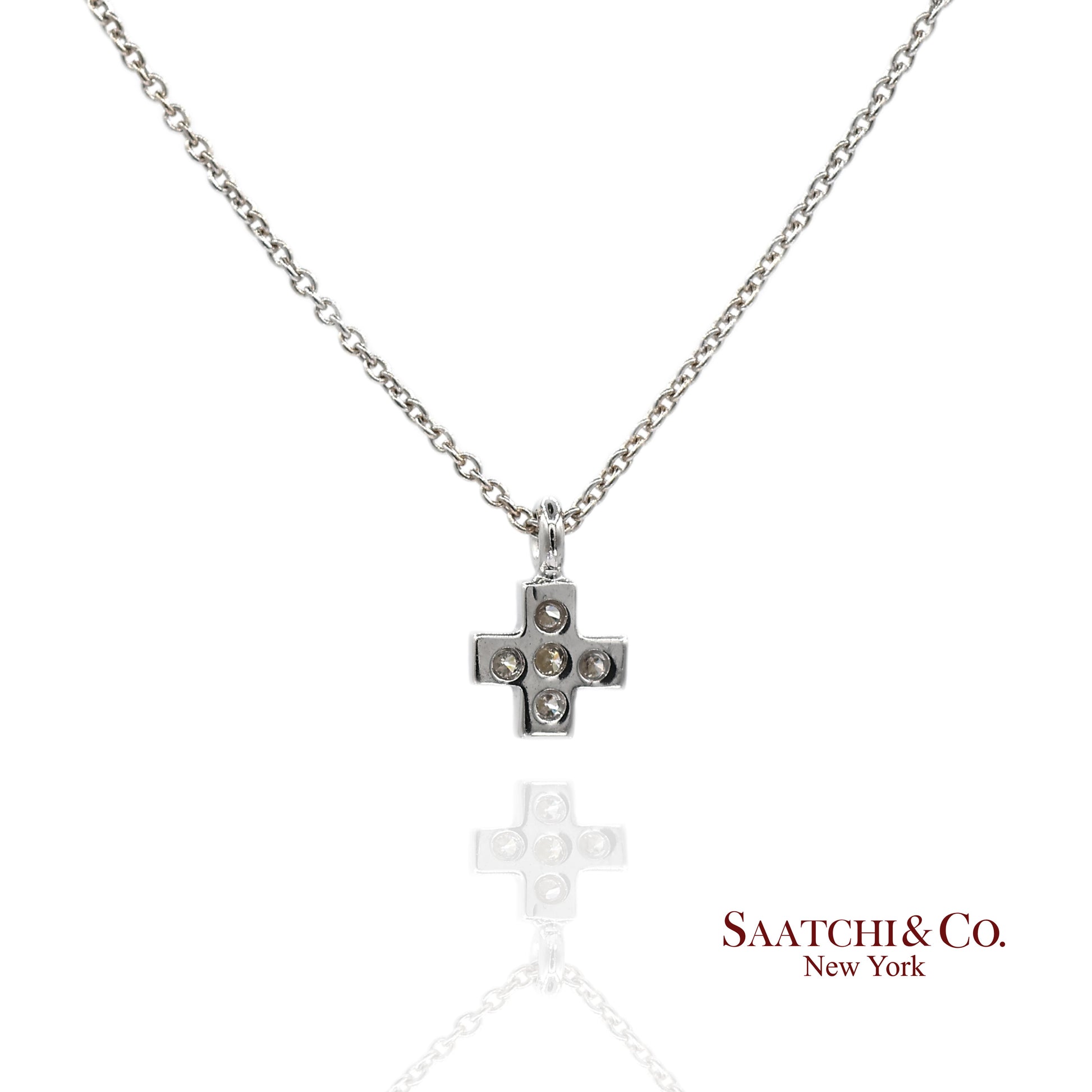 18K(750) White Gold Natural Diamond Cross Pendant Necklace with Chain