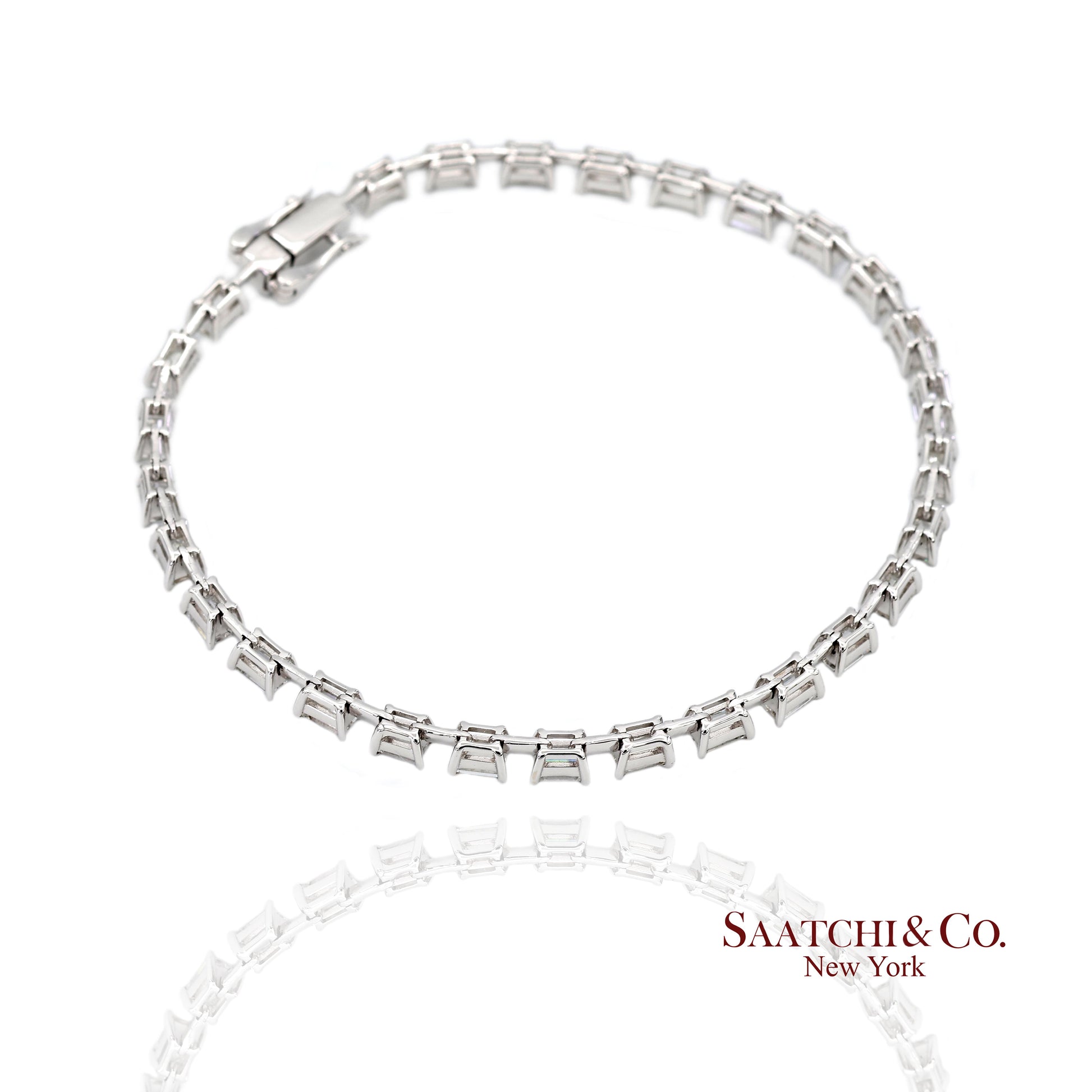 18K(750) White Gold Natural Diamond Emerald Cut Tennis Bracelet