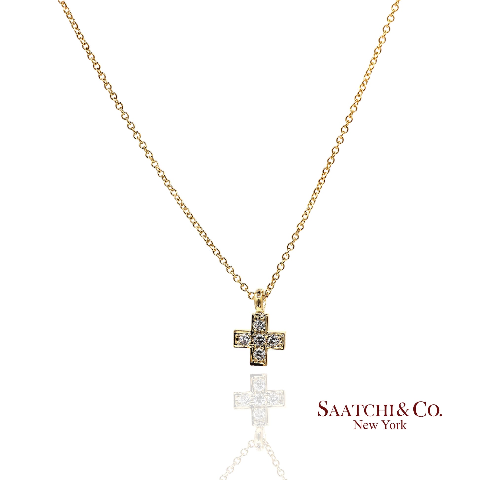 18K(750) Yellow Gold Natural Diamond Cross Pendant Necklace with Chain