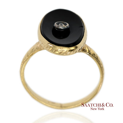 Vintage 14K Solid Yellow Gold Oval Black Onyx and Diamond Ring