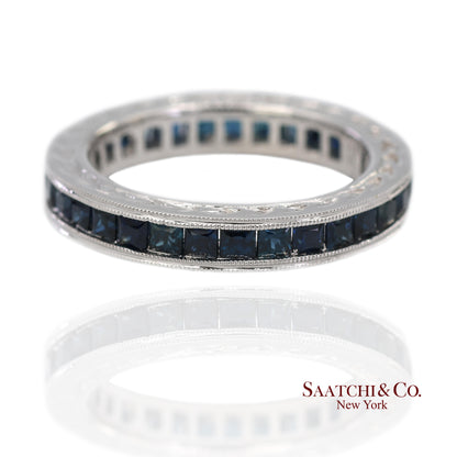Vintage 14K (585) White Gold All Around Natural Sapphire Engraving Band Ring