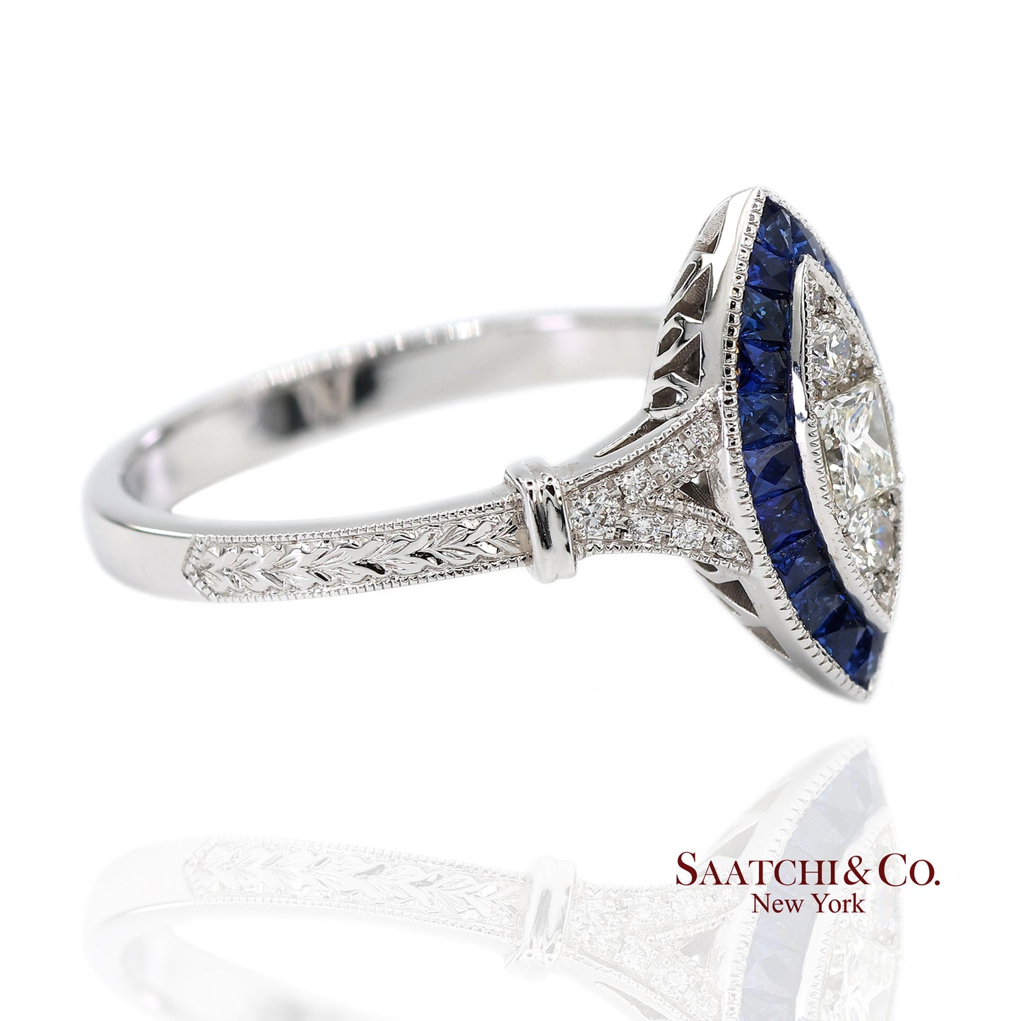 18K (750) White Gold Natural Diamond and Sapphire Marquise Milgrain Ring