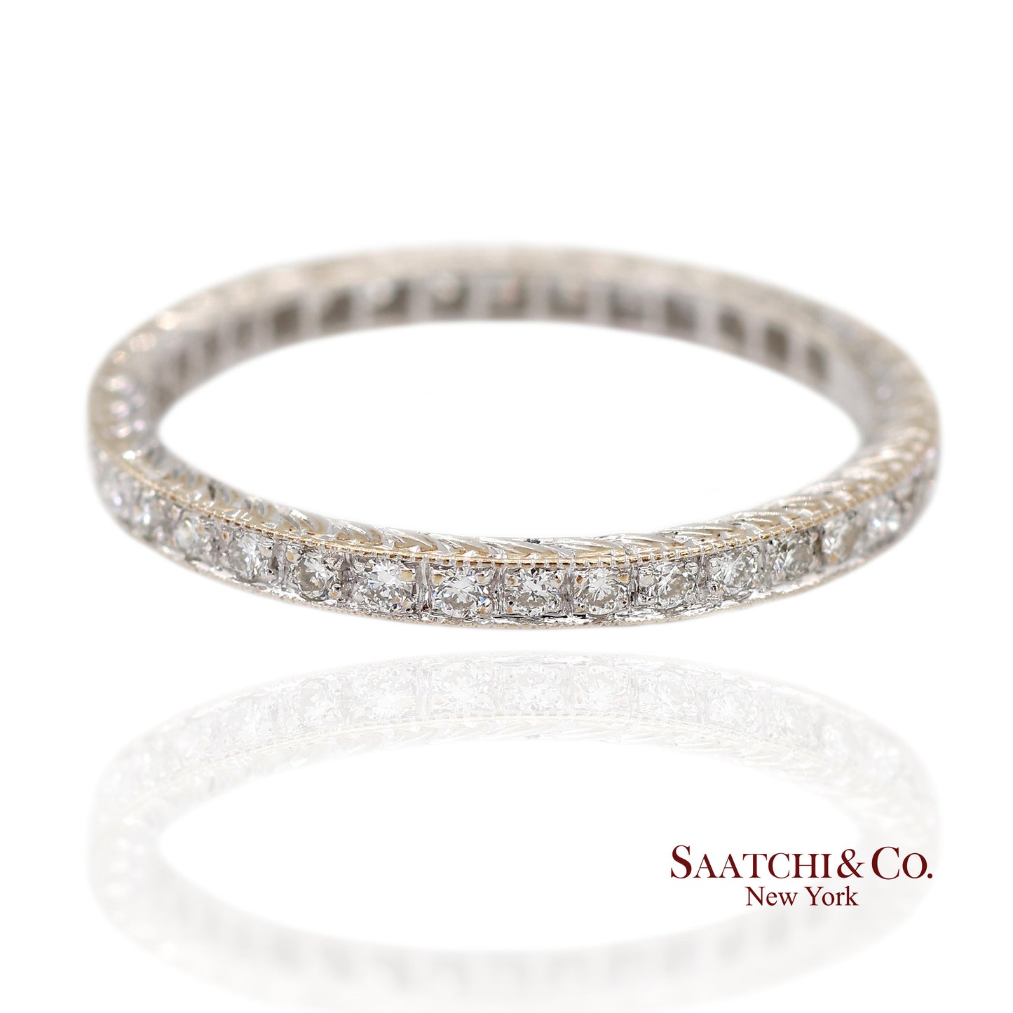 18K (750) White Gold Exquisite Hand Engraving and Milgrain Detailing Band Ring