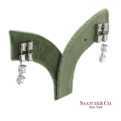 18K(750) White Gold Natural Diamond Emerald Cut Earrings
