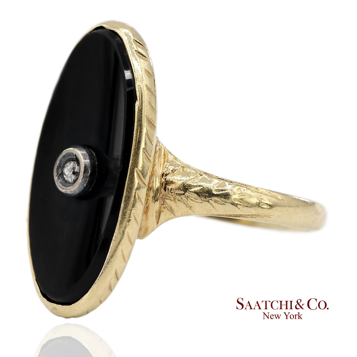 Vintage 14K Solid Yellow Gold Oval Black Onyx and Diamond Ring