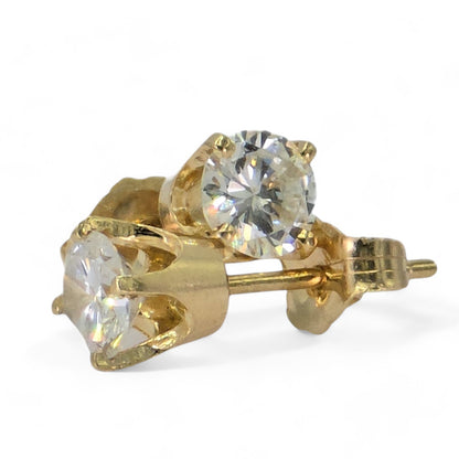 14K Yellow Gold 0.80 Carat Diamond Stud Earrings with 2 Full Cut Round Diamonds, VVS-VS Clarity, F-G Color, 1.09 Grams