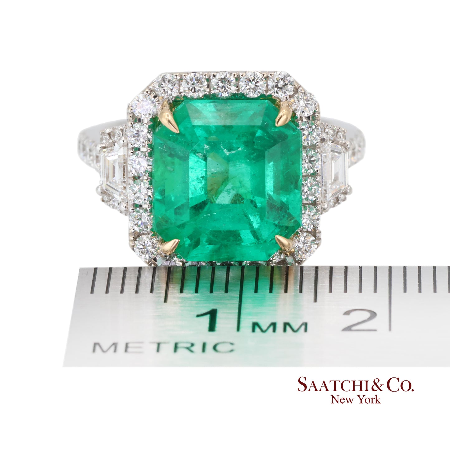 GIA 18k (750) White Gold Natural Colombian Emerald and Natural Diamond Ring