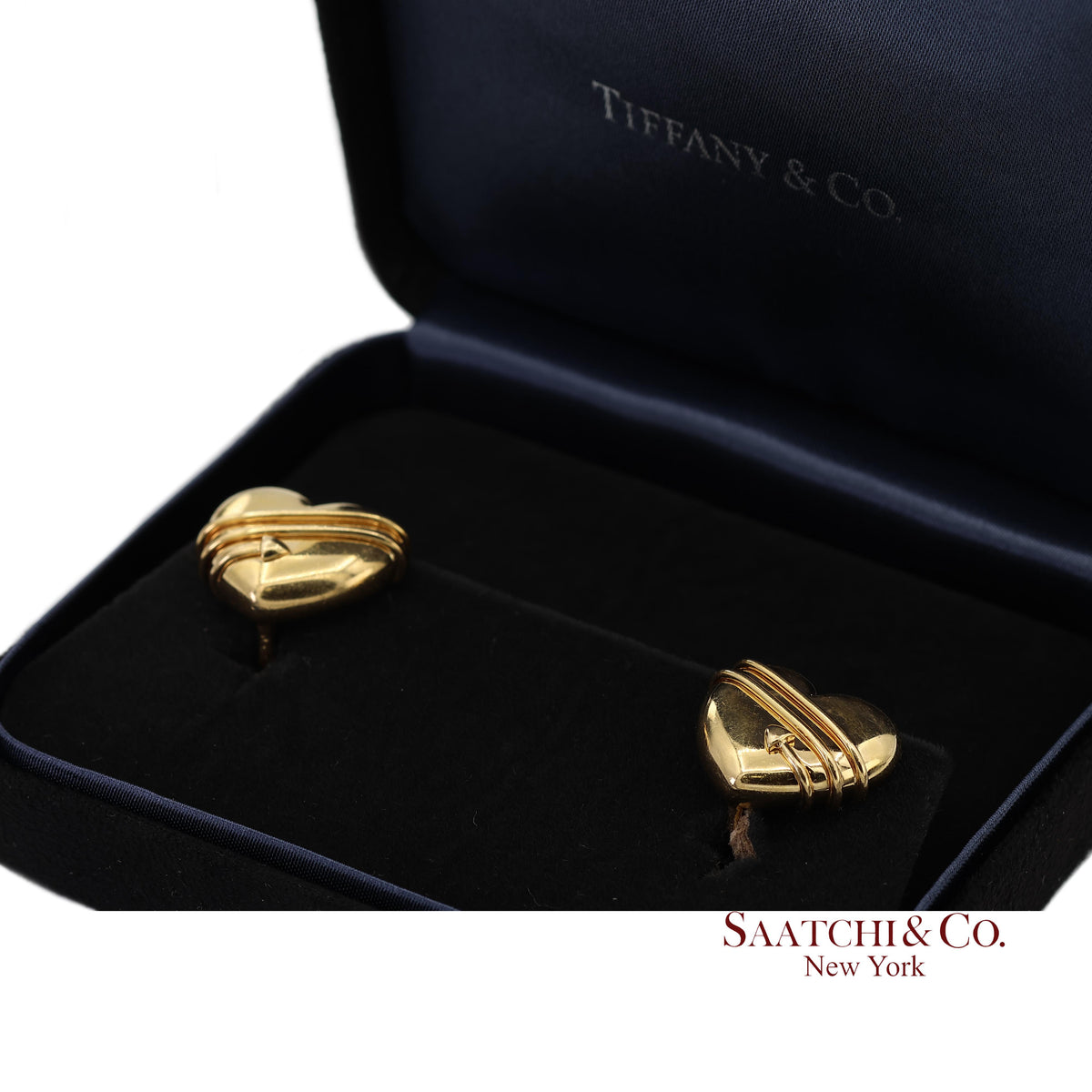 Tiffany & Co. Vintage 18K(750) Yellow Gold Arrow Wrapped Heart Shape Earrings