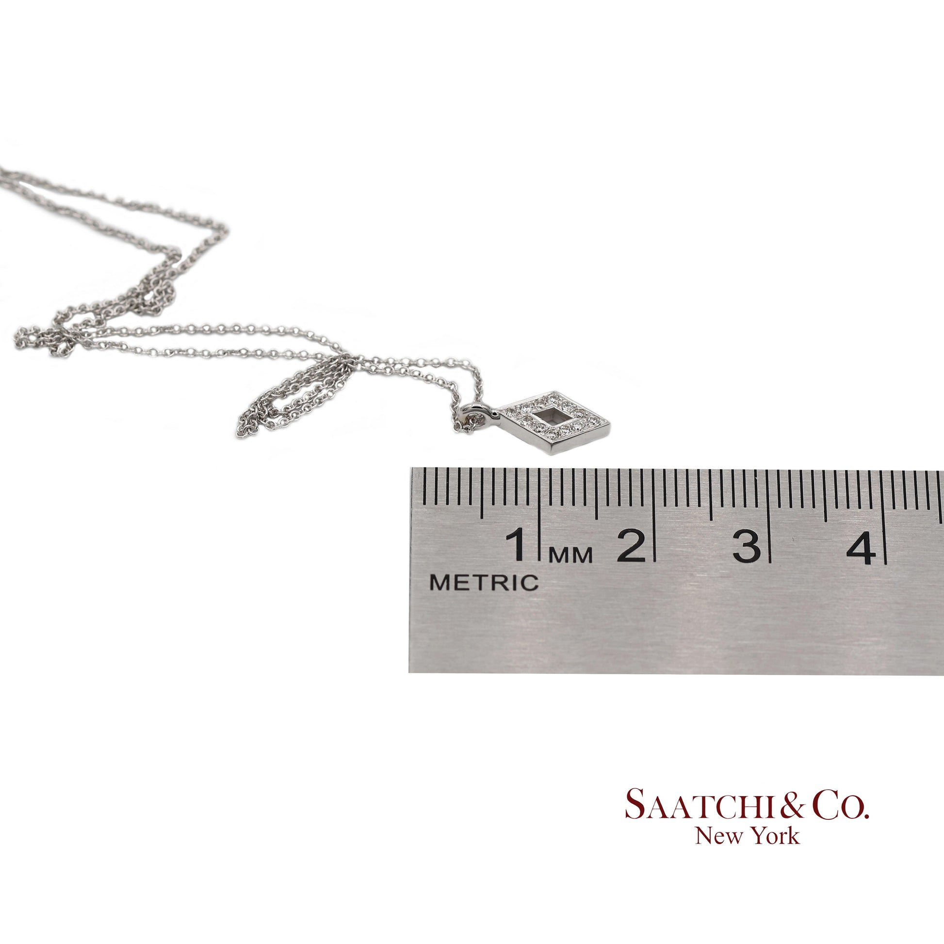 18K(750) White Gold Natural Diamond Rhombus Shape Pendant Necklace with Chain