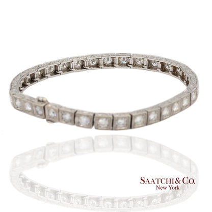 Vintage 18K 750 White Gold Natural Diamond Engraved & Milgrain Tennis Bracelet