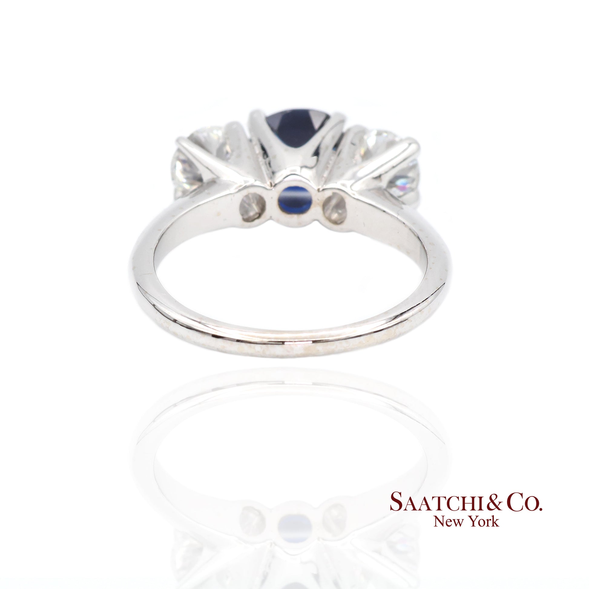 18k (750) White Gold Natural Sapphire and Diamond Ring Size 5