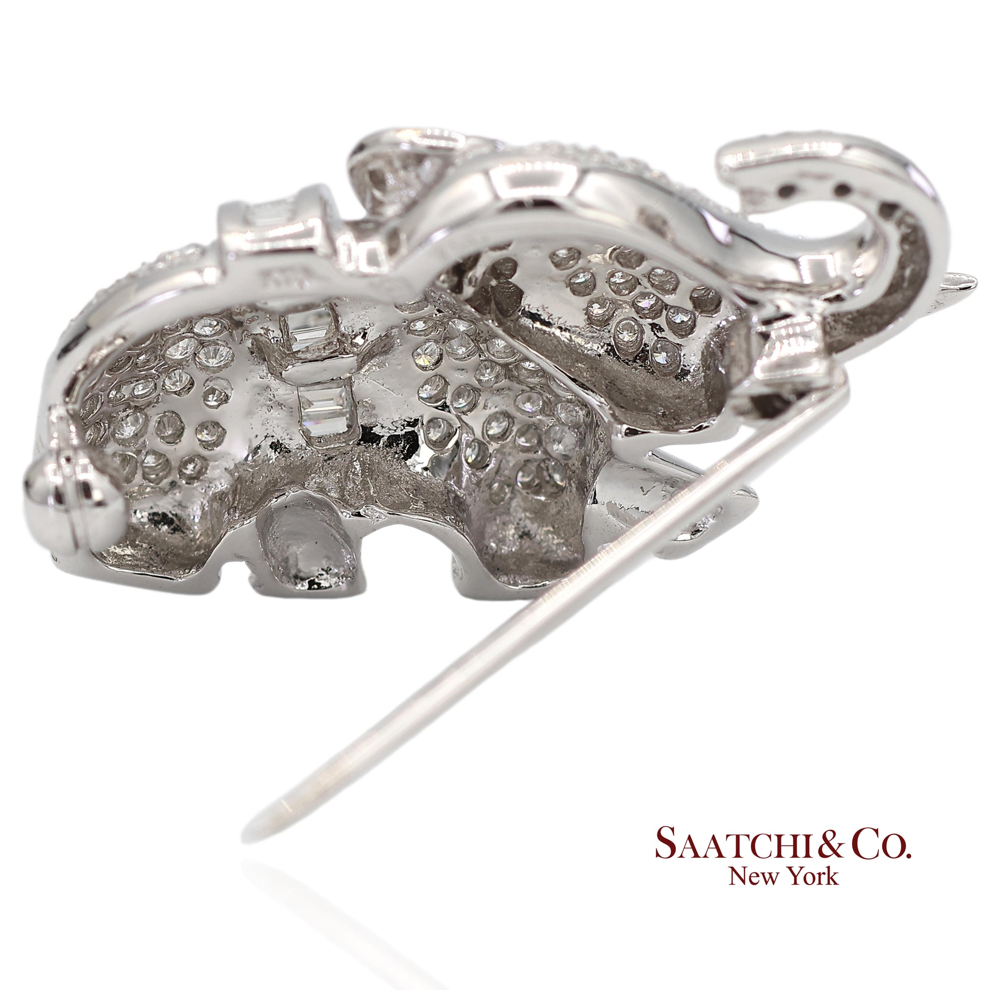 18K (750) White Gold Natural Diamond Elephant Brooch/Pin