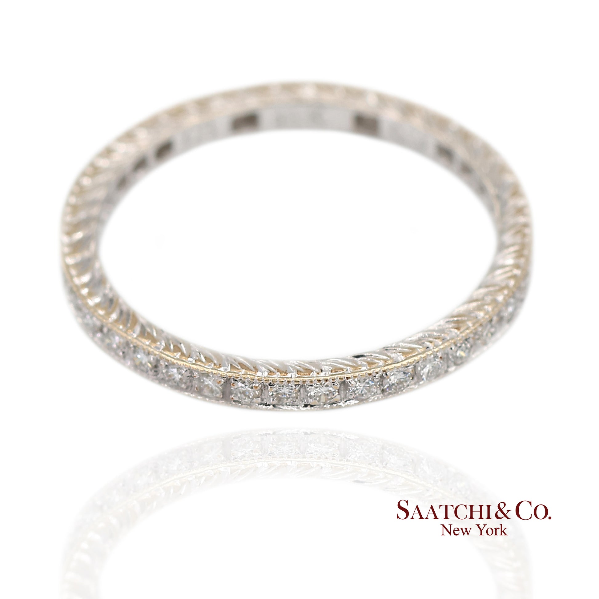 18K (750) White Gold Exquisite Hand Engraving and Milgrain Detailing Band Ring