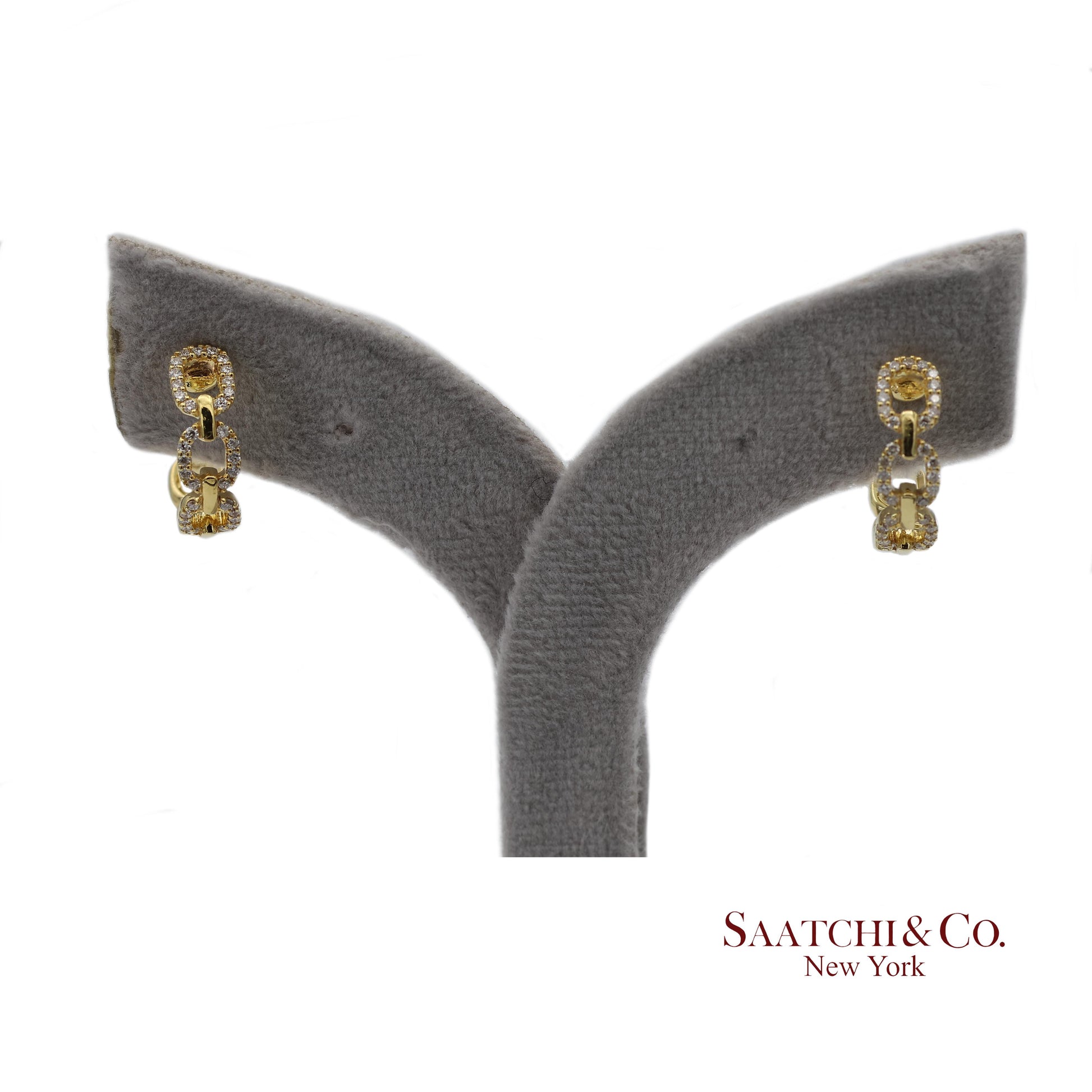 14K(585) Solid Yellow Gold Natural Diamond Link Chain Huggies Earrings