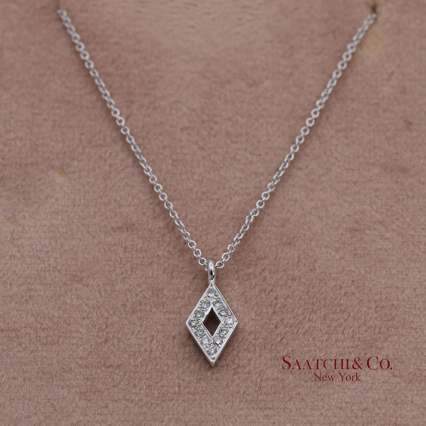 18K(750) White Gold Natural Diamond Rhombus Shape Pendant Necklace with Chain