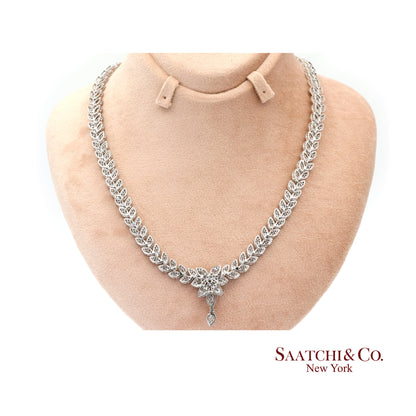 18K (750) Natural White Diamond Necklace