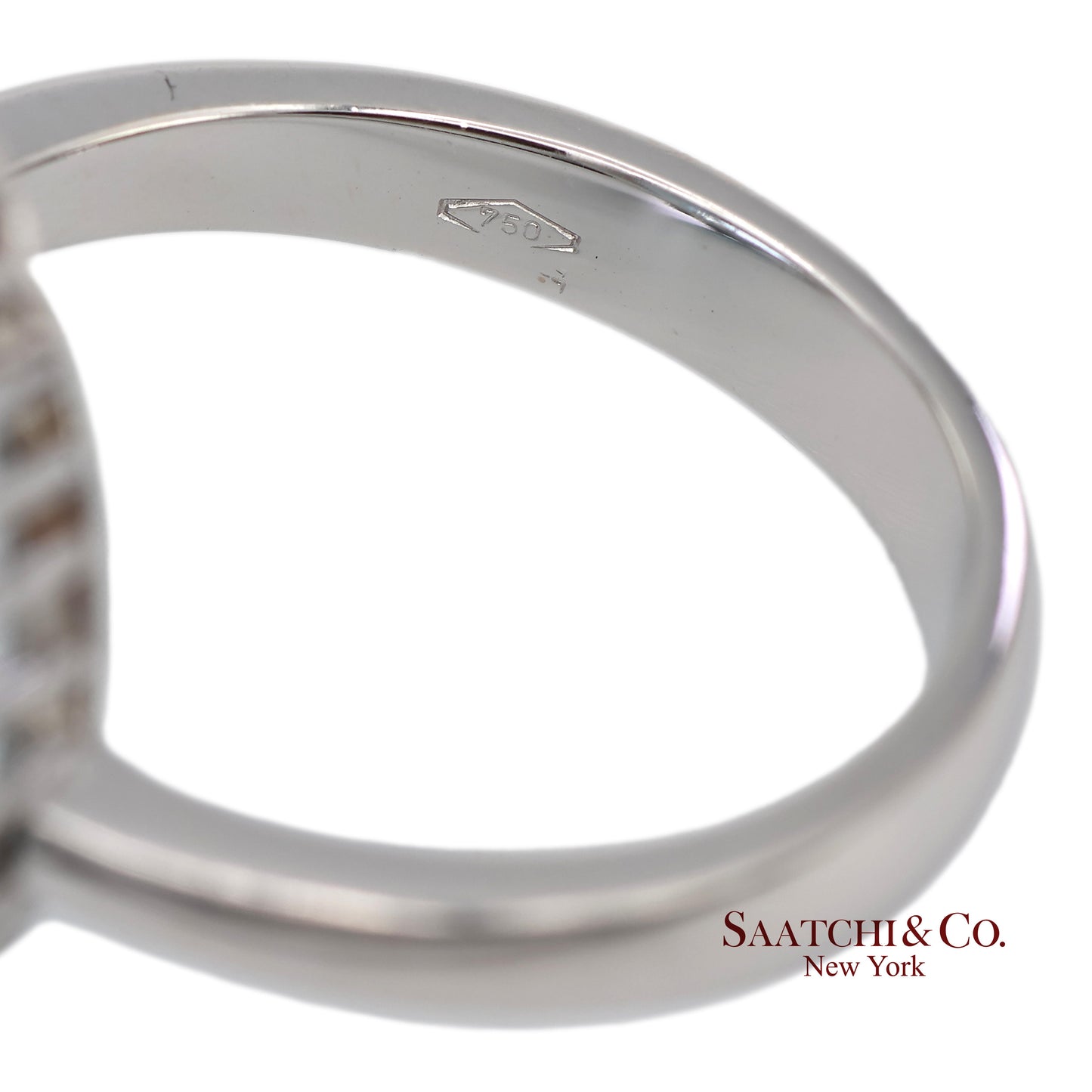 18K(750) Solid Vintage White Gold Natural Diamond and Blue Topaz Ring