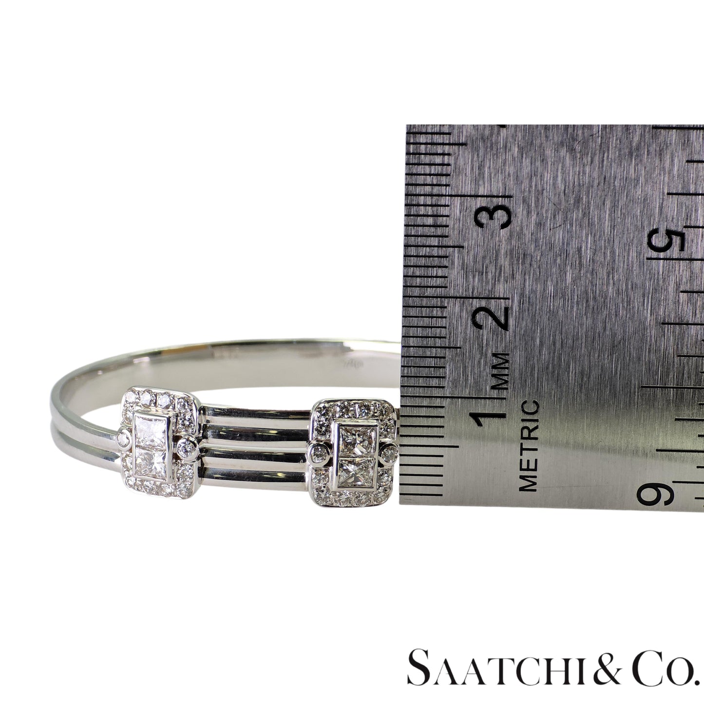 18K (750) White Gold Adjustable Bangle Natural White VVS-VS Diamond