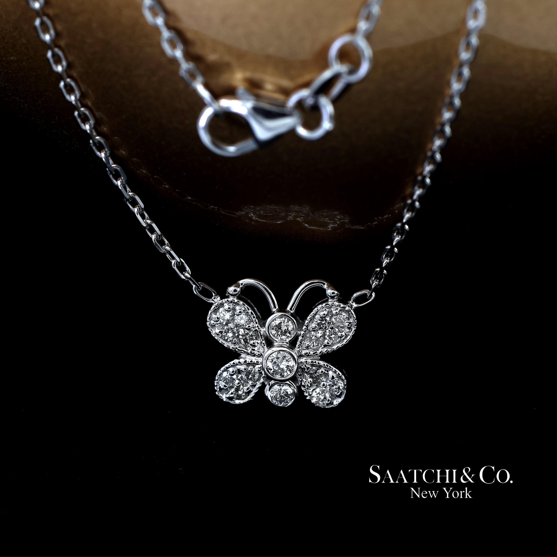 14K(585) White Gold Natural Diamond Butterfly Pendant Necklace with Chain