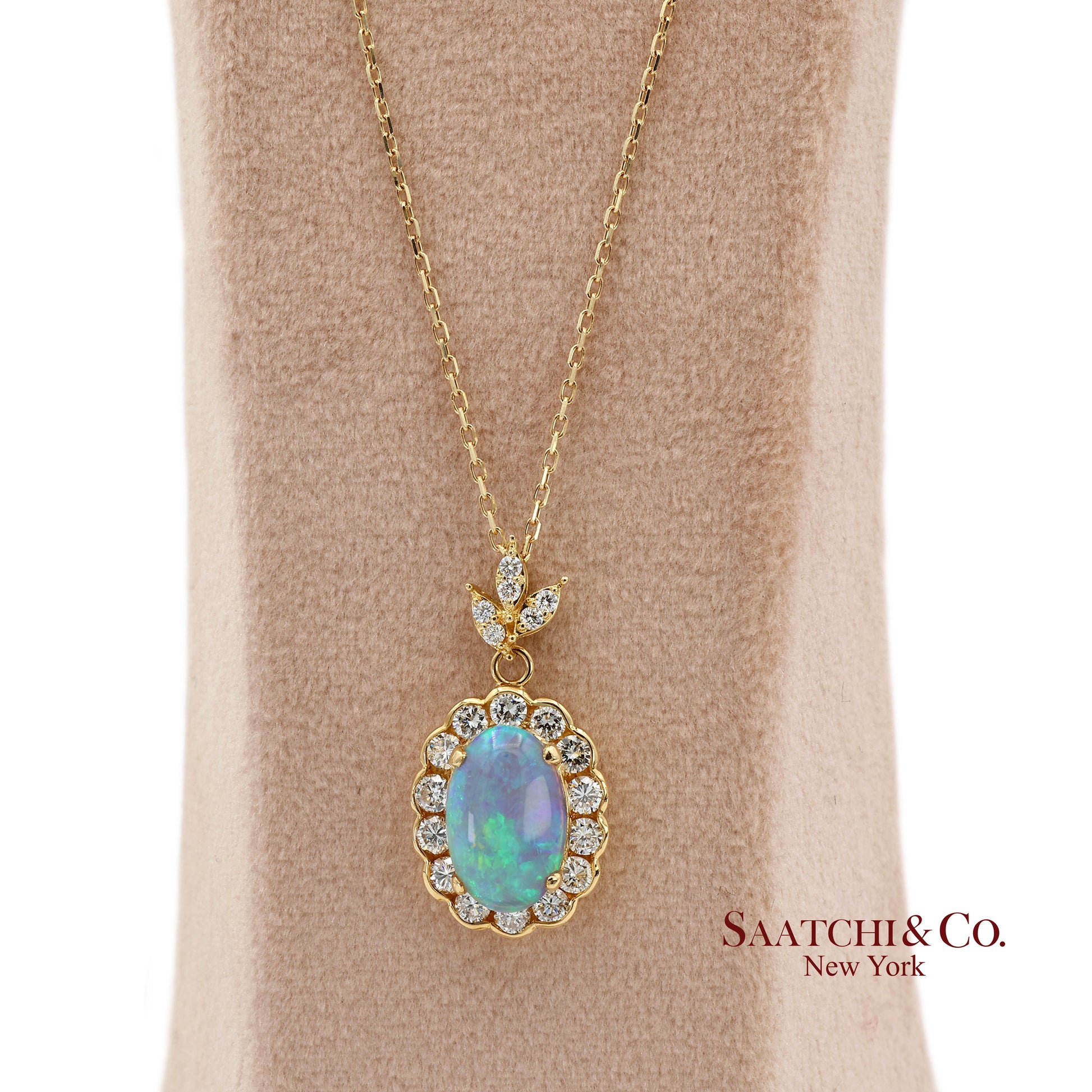 18K 750 Solid Yellow Gold Natural Diamond and Natural Opal Pendant Necklace